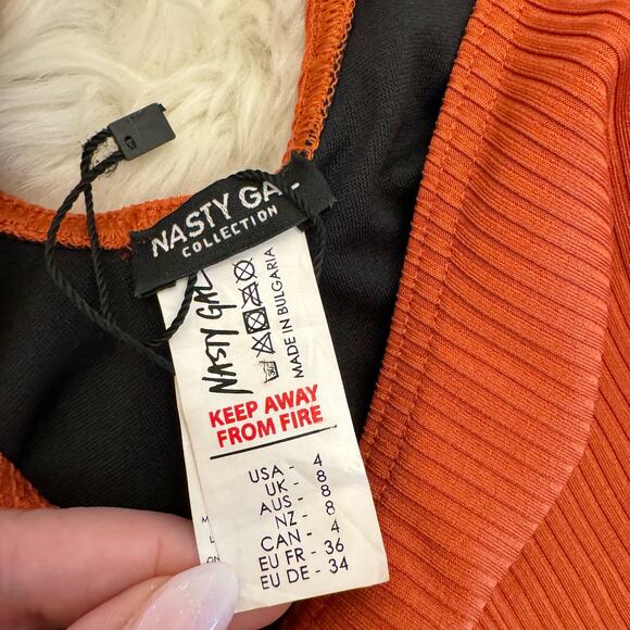 Nasty Gal Meet Me In The Middle Cut-Out One Piece Swimsuit 4 NWOT - Picture 7 of 11